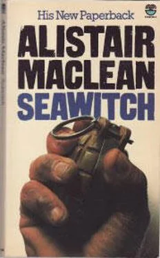 Alistair Maclean Seawitch обложка книги