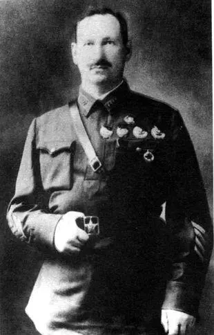 Командарм33 Михаил Григорьевич Ефремов 1939 г Примечания 1 Теперь этот - фото 27