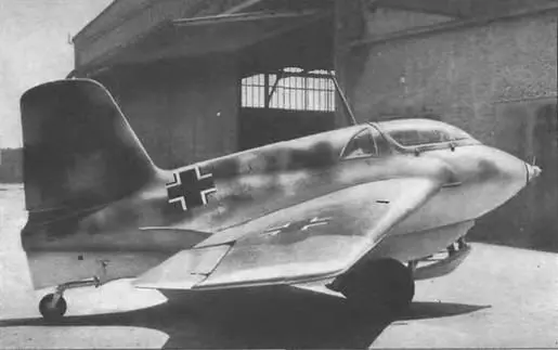 Мессершмитт Me 163 Комет МиГ1 5 В СССР ракетным самолетом занимались - фото 63