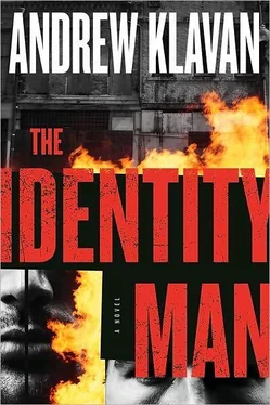 Andrew Klavan The Identity Man обложка книги