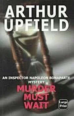 Arthur Upfield Murder Must Wait обложка книги