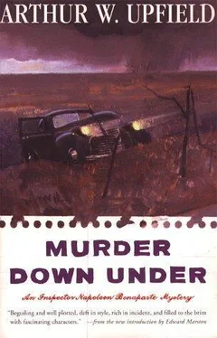 Arthur Upfield Murder down under обложка книги