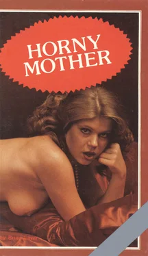 Brian Laver Horny mother обложка книги