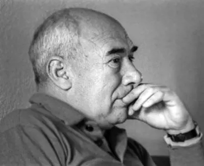 Главный лидер Торпедо тренер Виктор Маслов Очень многие специалисты и - фото 16
