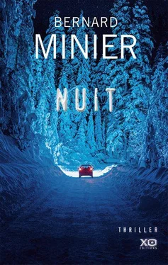 Bernard Minier Nuit обложка книги