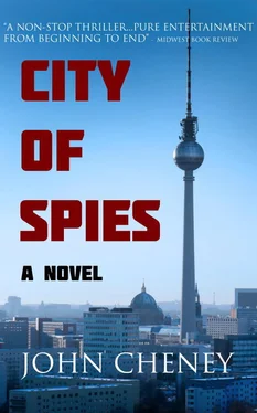 John Cheney City of Spies обложка книги