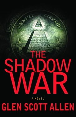 Glen Allen The shadow war обложка книги