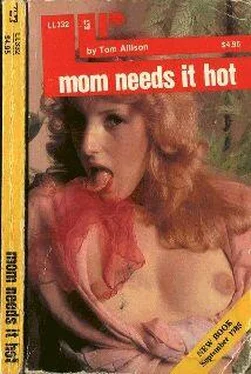 Tom Allison Mom Needs It Hot! обложка книги