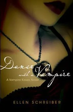 Эллен Шрайбер Dance With A Vampire обложка книги