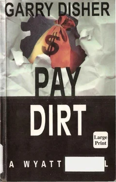 Garry Disher Pay Dirt обложка книги