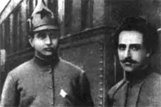 М Н Тухачевский и Г К Орджоникидзе на Кавказе 1920 г Реввоенсовет - фото 37
