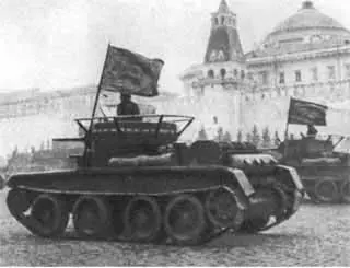 Парад танковых соединений РККА на Красной площади 1935 г Высадка первого - фото 55