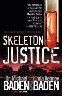 Michael Baden Skeleton justice обложка книги