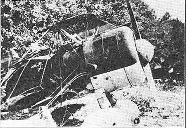 Слева Один из И15 бис захваченных немцами летом 1941 г Наиболее - фото 43