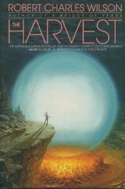 Robert Wilson The Harvest обложка книги