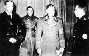 Виктор Лютце в Осло в 1942 г вместе с офицерами квислинговского Риксхирда - фото 5