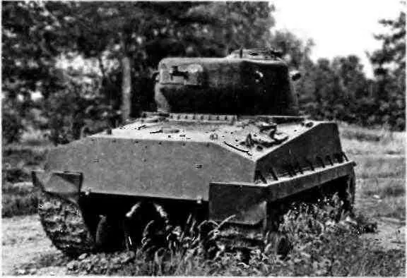 Средний танк M4A276W HVSS в Музее обороны Москвы в п Снегири Московской - фото 232