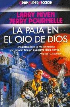 Larry Niven La paja en el ojo de Dios обложка книги