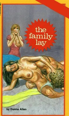 Donna Allen The family lay обложка книги