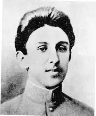 А Вермишев гимназист 1й Тифлисской гимназии 1897 г Сын легендарного - фото 45