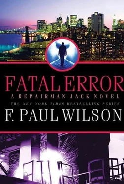 F Wilson Fatal Error обложка книги