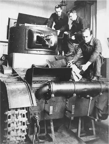 Обучение танкистов на разрезном Т26 Москва Военная академия механизации - фото 81