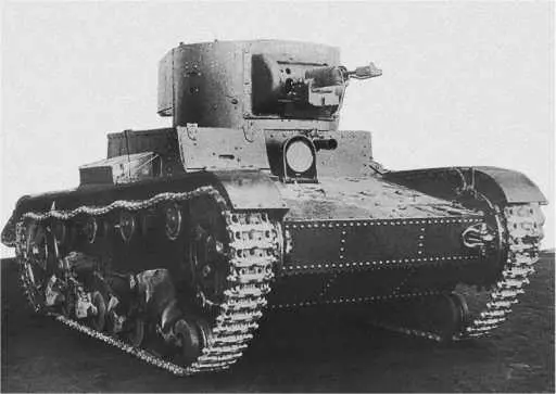 Телетанк с аппаратурой ТОЗVI общий вид 1937 год Хорошо виден брандспойт - фото 128