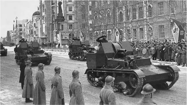 СУ52 из состава 2й механизированной бригады на параде в Хабаровске 7 ноября - фото 175