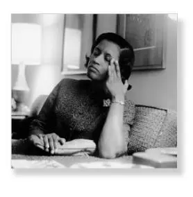 CHAPTER NINE A FTER THE SOCIAL WORKER had left Pamela Buchanan Marshfield - фото 5