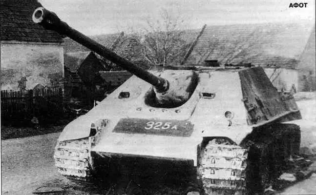 Ягдпантера в зимнем камуфляже брошенная экипажем An abandoned Jagdpanther - фото 67