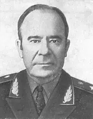 Начальник штаба 2 гв ТА А И Радзиевский Командующий 3 гв ТА П С Рыбалко - фото 23