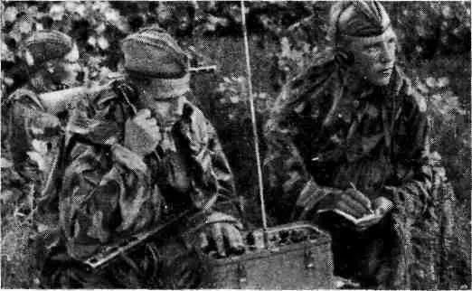 ОСТАВАЛАСЬ ОДНА ГРАНАТА Федор Илюхин Серафима Кляцкая - фото 65