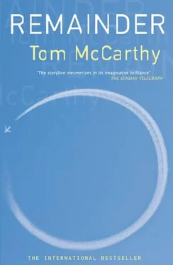 Tom McCarthy Remainder обложка книги