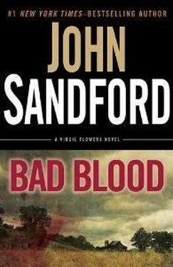 John Sandford Bad blood обложка книги