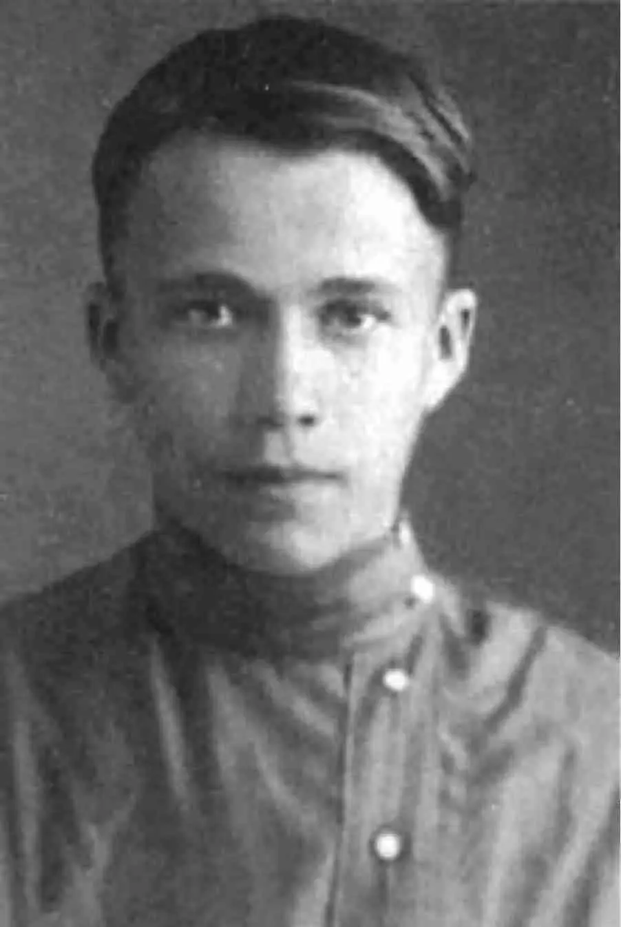 Володя ученик 9го класса 1938 г В Дышинский второй справа студент - фото 30