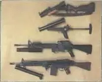 40мм противопехотные гранатометы в положении заряжания M79 HK69А1 M203 - фото 151