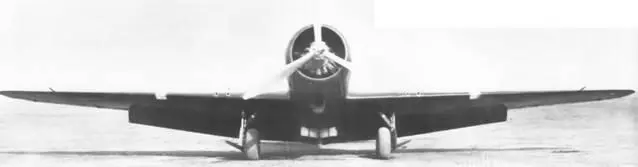 На этом фото и справа самолет СЗ3 с двигателем М87 В начале 1938 г СЗ2 - фото 23