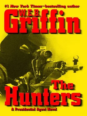 W Griffin Hunters обложка книги