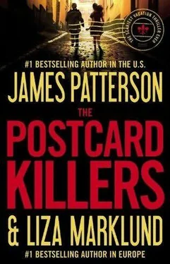 James Patterson Postcard killers обложка книги