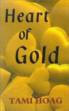 Tami Hoag Heart of Gold обложка книги