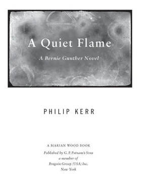 Philip Kerr A Quiet Flame обложка книги