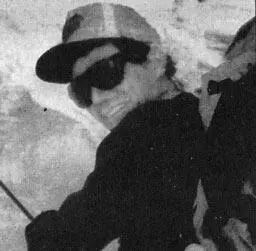 Дуг Хансенамериканец 46 лет член команды Роба Холла Этот почтовый служащий - фото 13