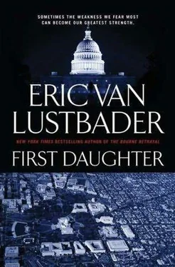 Eric Lustbader First Daughter обложка книги