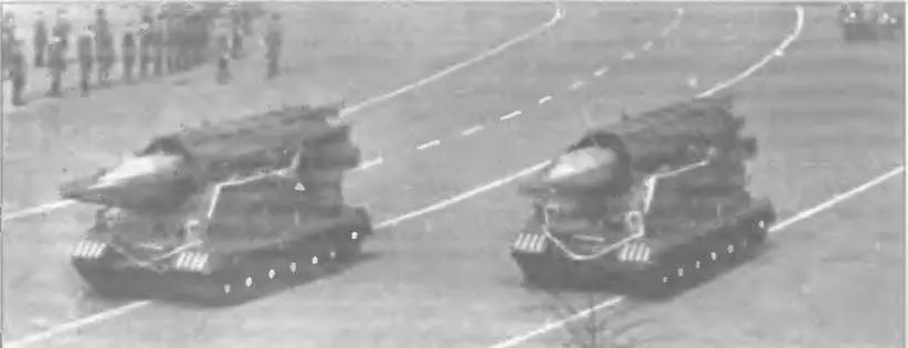 Ракетный комплекс Филин на параде 1 мая 1960 г Пусковая установка - фото 73