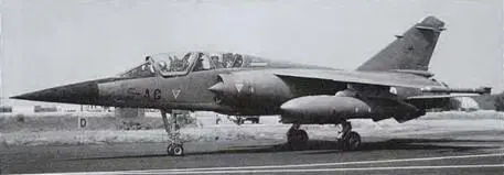 Серийный учебнобоевой истребитель Mirage F1В Серийное производство Mirage F1C - фото 21