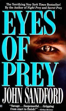 John Sandford Eyes of Prey обложка книги