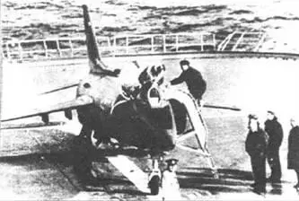 Первая посадка Як36М на ПКР Москва летчик МСДексбах 18 ноября 1972 г - фото 27