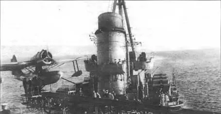 Бе4 перед стартом с крейсера Калинин ТОФ июль 1946 г Бе4 на стартовой - фото 34