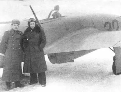 Один из немногих снимков Як15 в строевой части Единственный Як15 сохранился - фото 18