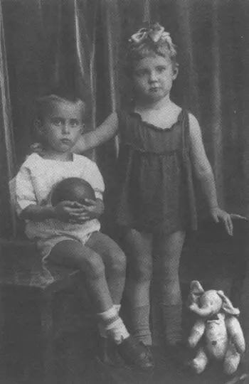С другом Вовой Бовиным Фотография единственное свидетельство этой дружбы - фото 6